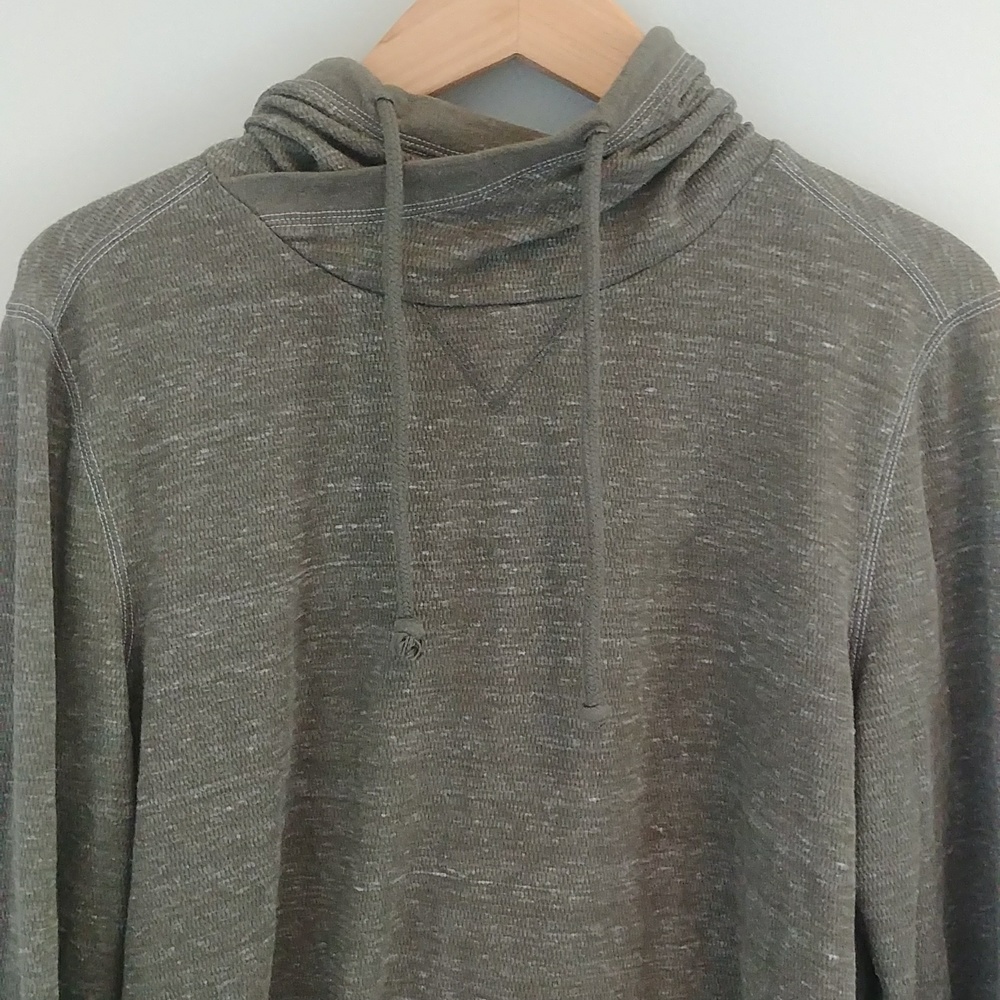 Express Sweater - Picture 3 of 9